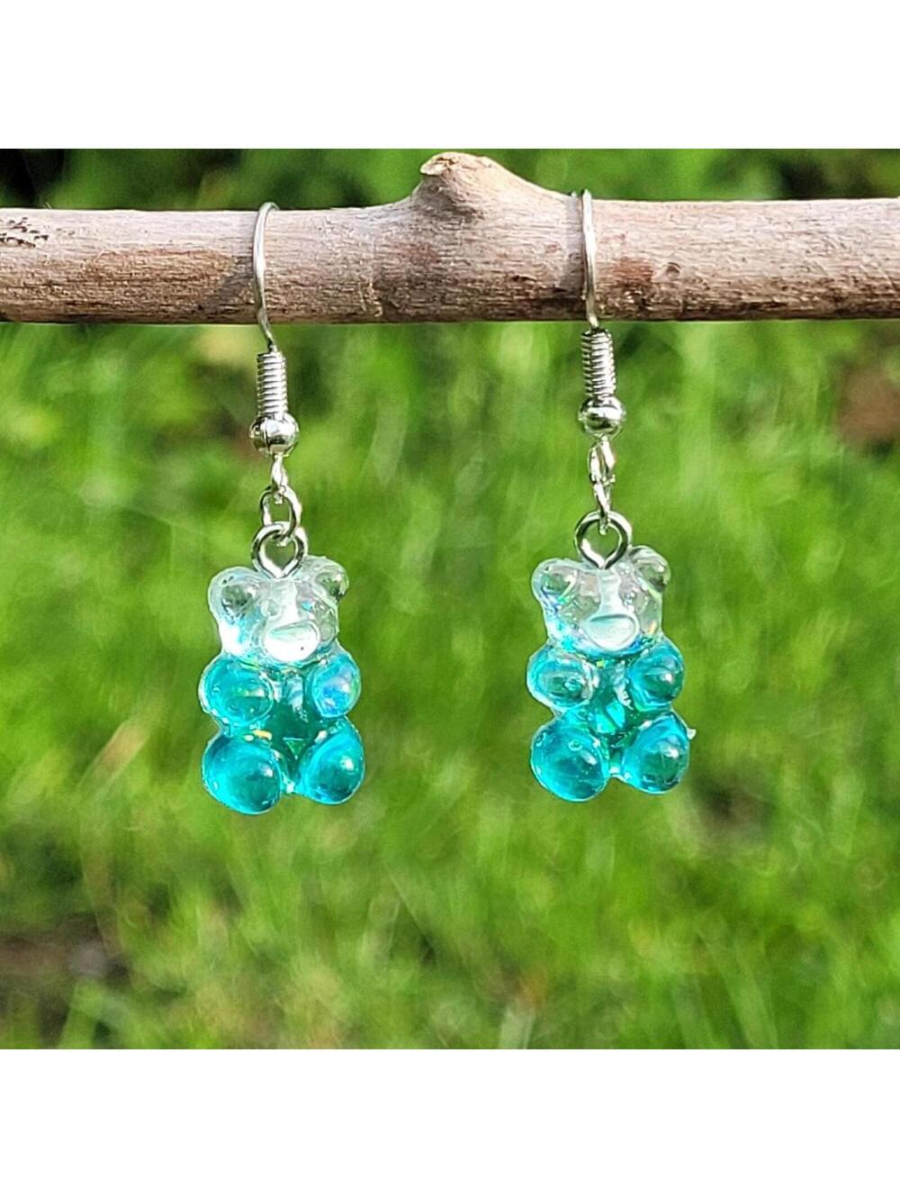 ✨️2 for $5✨️ Blue gummy bear earrings 🧸💙